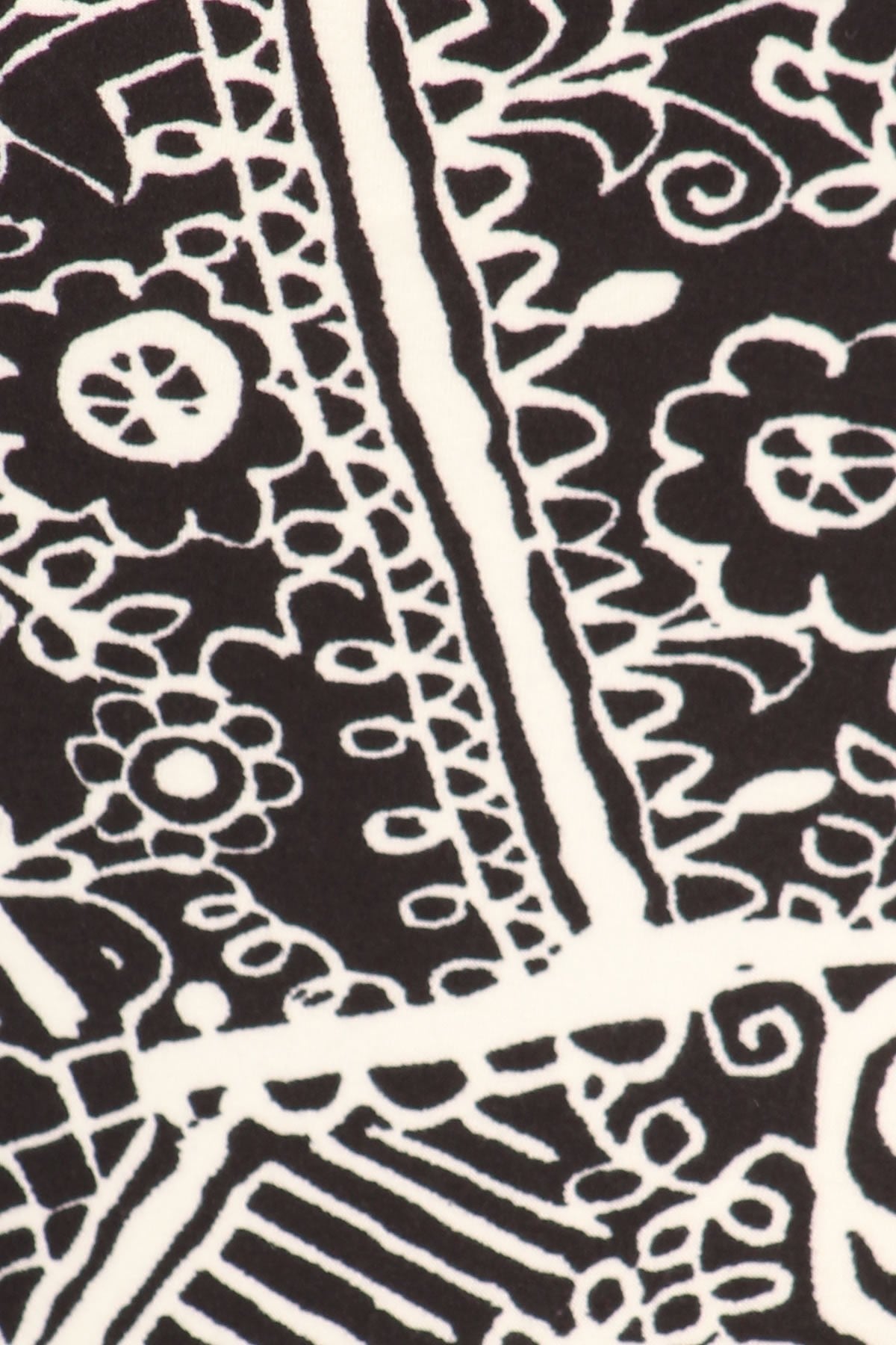 Plus Size Ornate Print Full Length Fitted Leggings With High Elastic Waist